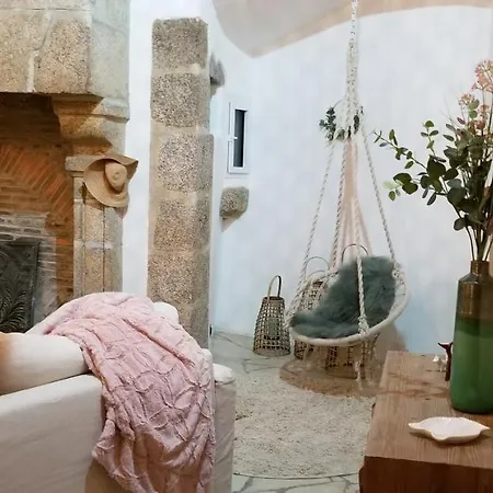 ベッド・アンド・ブレックファスト Bocage Belle Histoire